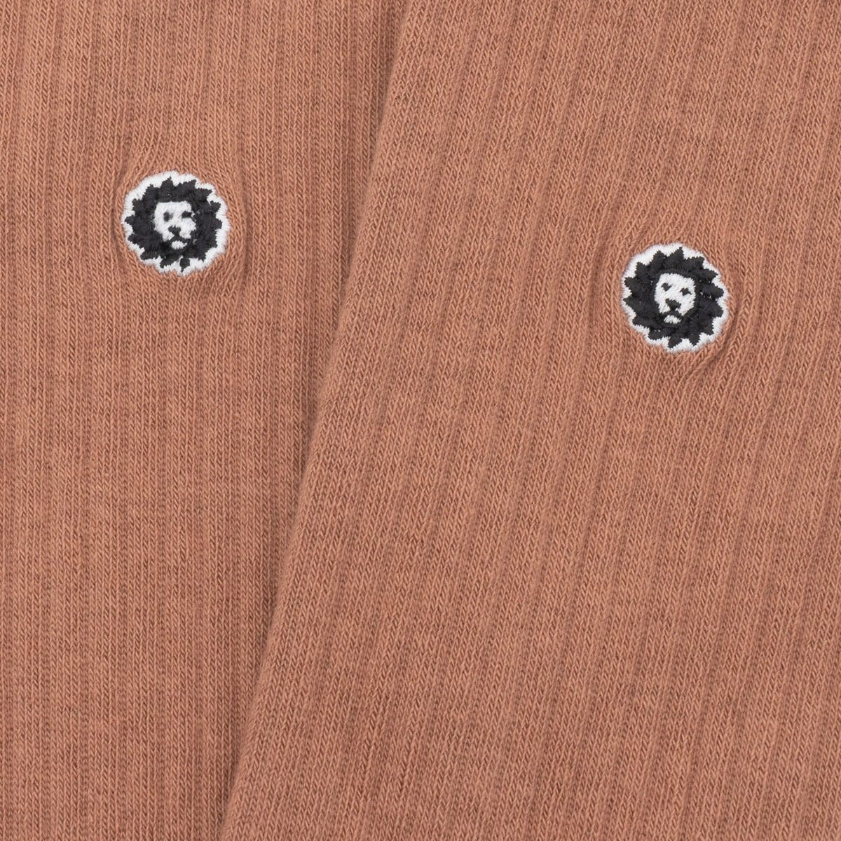 Athletic Essentials Lion - Brown Rose