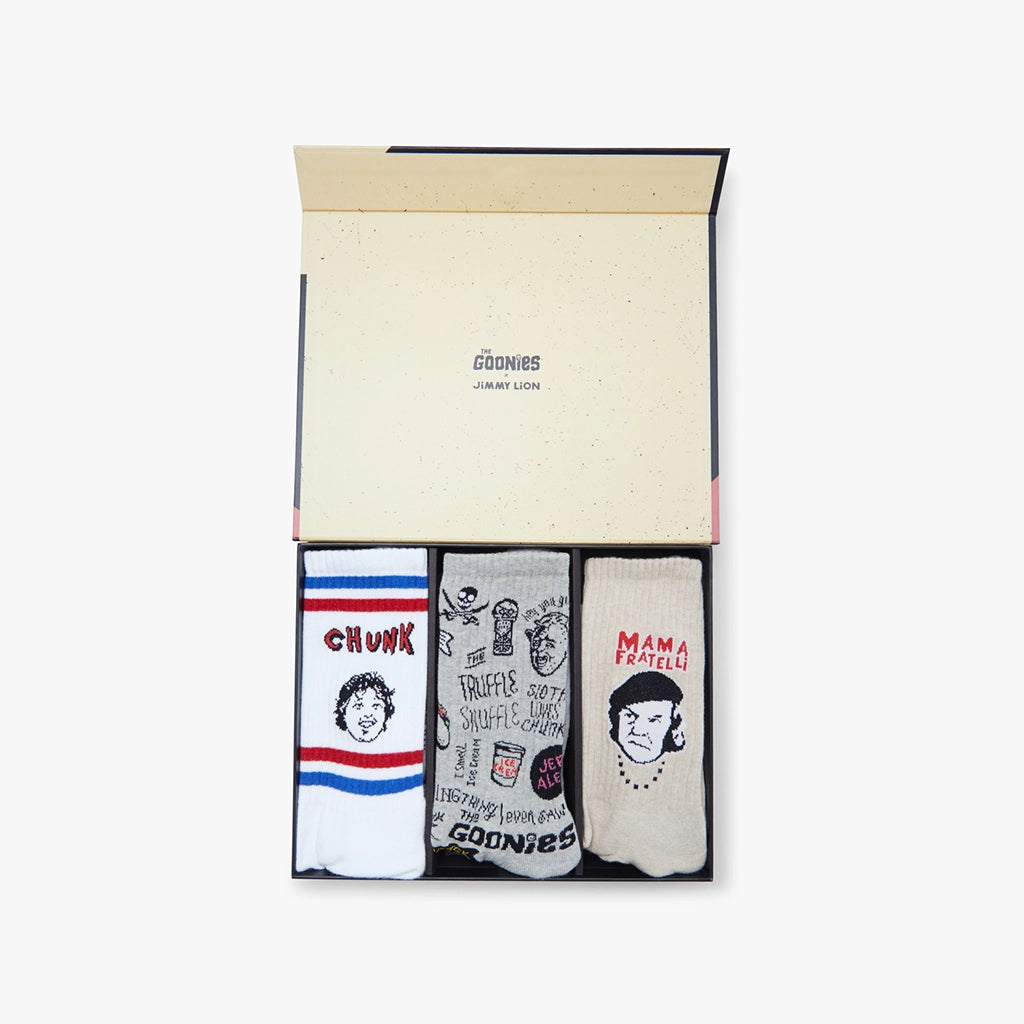 The Goonies T-Shirt & Gift Pack Bundle - Various